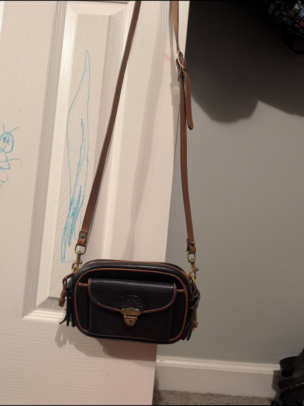 Vintage Dooney And Bourke